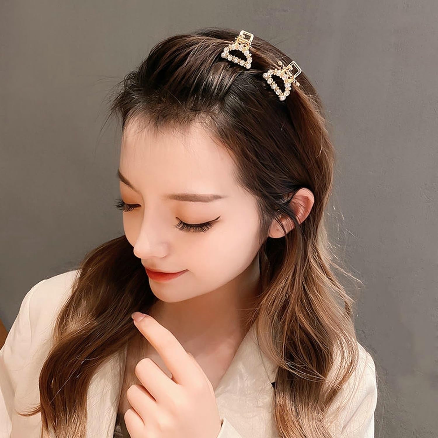 Pearl and Rhinestone Hair Accessories: Bow Clips, Butterfly Clips, Small Gold Metal Clips for Women and Girls (2 Pearl + 2 Rhinestone)